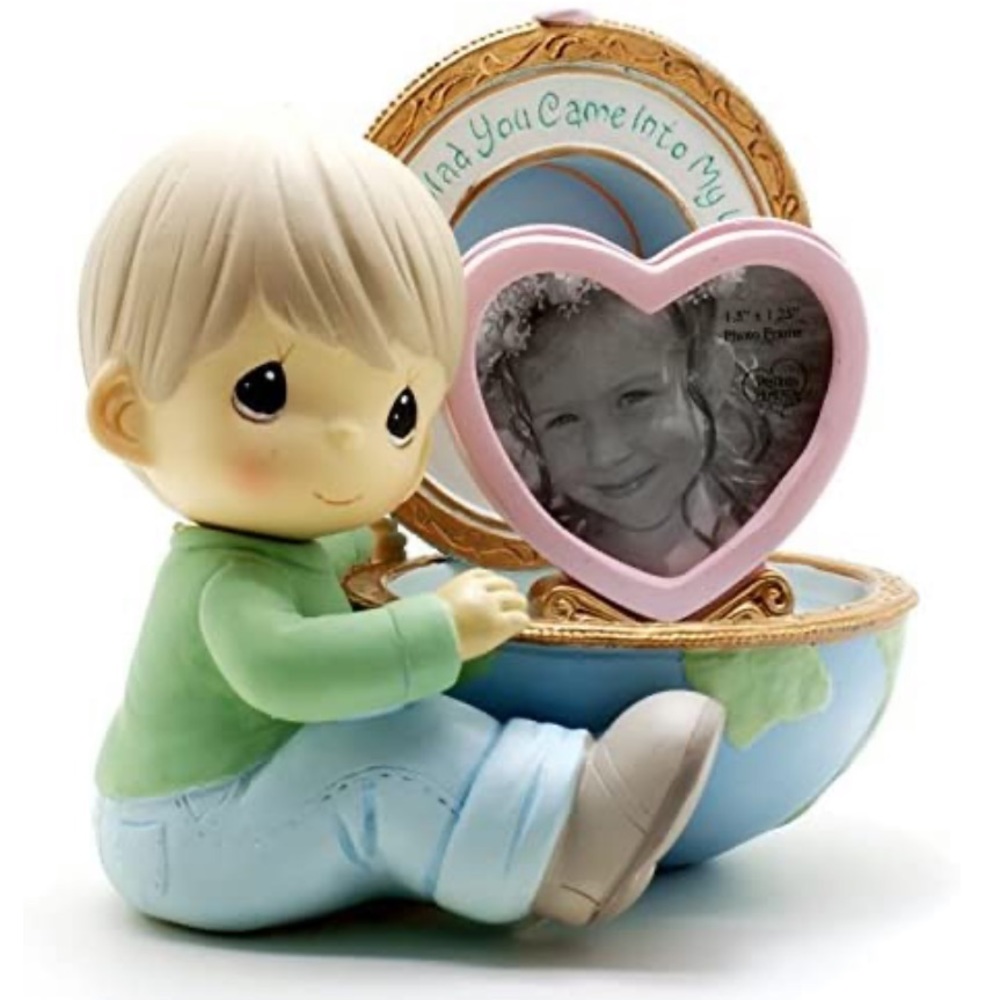 Precious Moments I’m so glad you came into my world figurine with Picture frame